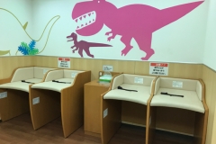 スタジオアリス橿原店の授乳室 オムツ替え台情報