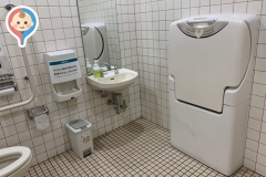 島忠ホームズ大和店家具フロアの授乳室 オムツ替え台情報