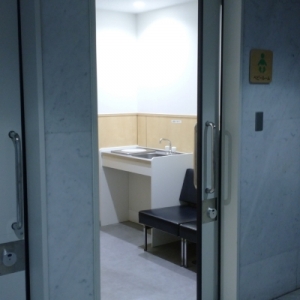 奈良市ならまちセンターの授乳室 オムツ替え台情報