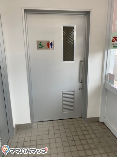 キリン堂 野々市粟田店のオムツ替え台情報