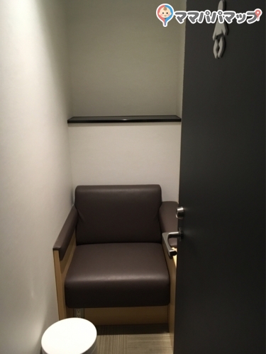 那覇空港 Ana Suite Loungeの授乳室 オムツ替え台情報