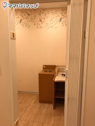 東京インテリア家具仙台港本店の授乳室 オムツ替え台情報