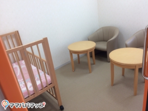 新宿区役所 戸塚特別出張所の授乳室 オムツ替え台情報