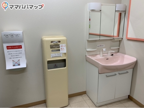 カインズホーム 磐田豊岡店の授乳室 オムツ替え台情報