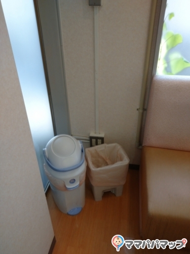 福田病院の授乳室 オムツ替え台情報