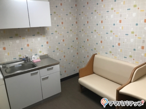 蔦屋書店 アクロスプラザ富沢西店の授乳室 オムツ替え台情報