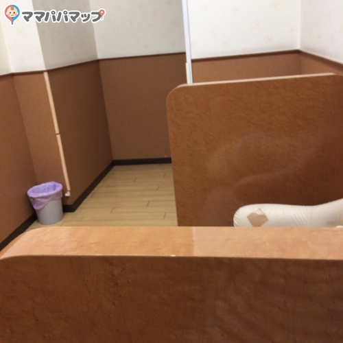 アカチャンホンポアピタタウン金沢ベイ店の授乳室 オムツ替え台情報 アカチャンホンポアピタタウン金沢ベイ店の授乳室 オムツ替え台情報