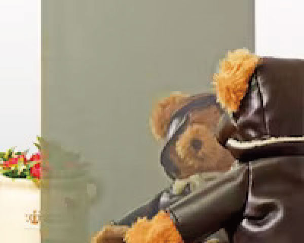 外から見えない窓ガラスにする方法④ミラーガラス