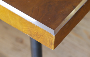 テーブル天板用ビニールマットの特徴と比較