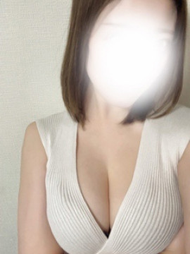 高田　由真
