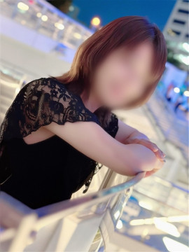 黒崎 ゆうな(恋人以上の幸福)