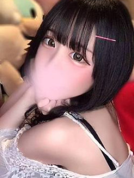 逢田ななせ