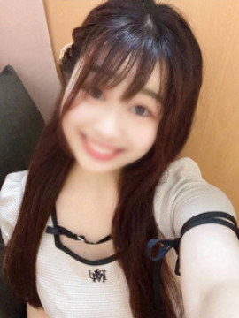 えみり