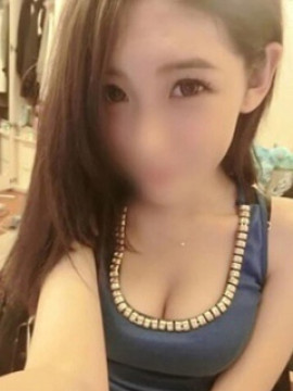 土田 アンナ