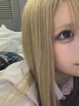 ゆりあ