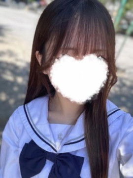 めい『派遣リフレ未経験・純朴可愛い童顔少女』