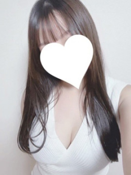 せりな【新人】