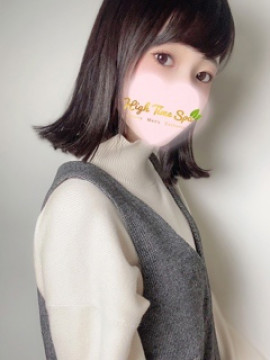 石田レイ
