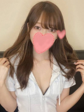 新川すみれ
