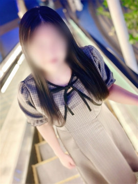 小川 まみ(美魔女ミセスの誘惑)