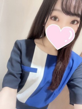 櫻坂しいな