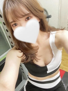 加治ゆうか