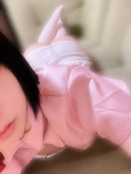 萌乃莉々亜