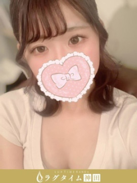 星奈ゆうな