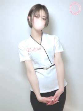 西城まりえ