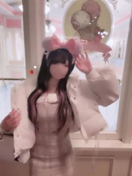 体験入店『完全美少女卒業したて18歳のロリ巨乳』
