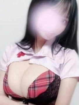 美谷ほのか