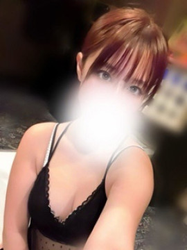 夕貴みなみ