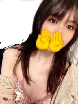 松田ななみ