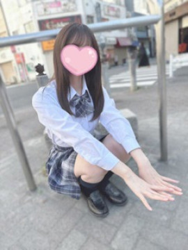 しずく『ぴゅあぴゅあのニコニコ天真爛漫美少女』