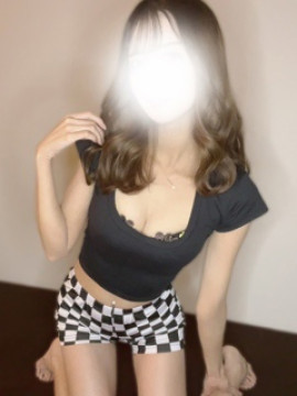 葉月もも