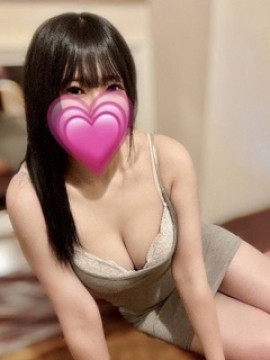 椿 しずか