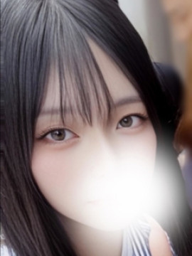 鳳 玲奈