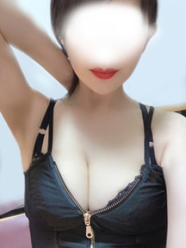 東堂めい