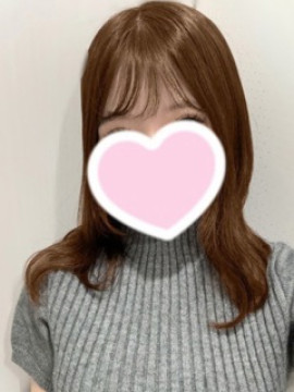 小栗 ちなつ