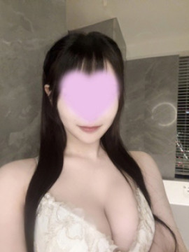 叙城リリカ