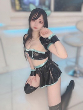 月城しずく