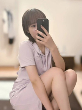 青山 ひとみ
