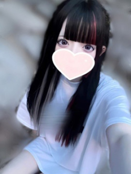 月野 るな