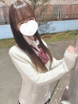 りん『すべて完全未経験‼清楚系小柄美少女』
