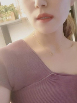 山下マリコ