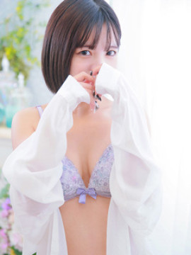 月乃みみ