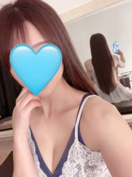 七瀬あやめ