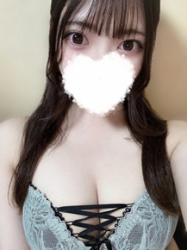 秋元ひな