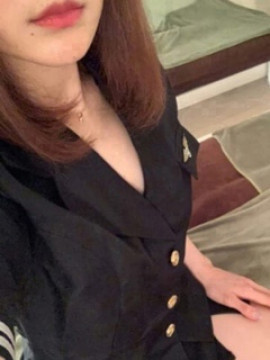 白石リサ