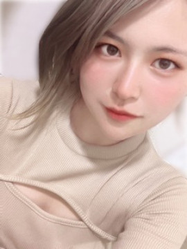川上ユウ